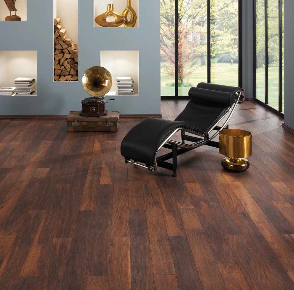 Edge Flooring Bolton - Professional floor fitting