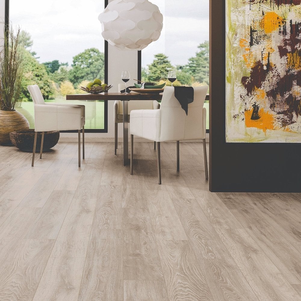 Boulder Oak - Eurohome Vario+ 12mm Laminate Flooring